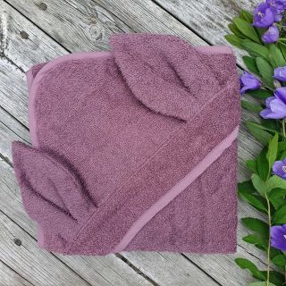 Mäkká detská osuška z organickej bavlny s kapucňou „zajačik“ Grape - bordová 75×75 cm. Už len zahaliť do nej bábätko po...